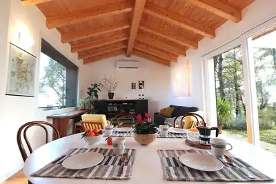 Image de Maison de vacances privée avec Wifi, bain à remous, climatisation, piscine, patio