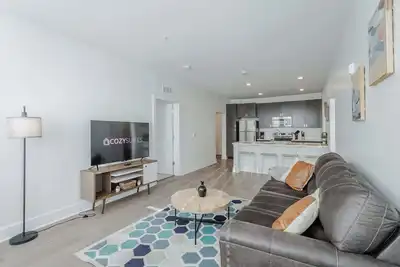 Image de Cozysuites l Luxe 2br in Downtown Cincinnati #2