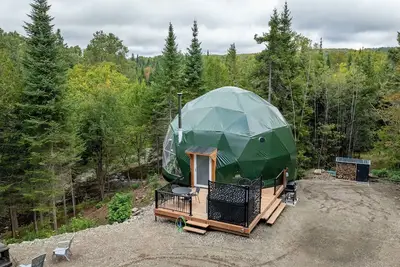 Image de Les Dômes de la Rivière Alick | Spa et Rivière