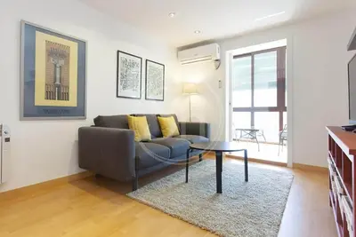 Image de Comfortable apartment centrally located in the Eixample neighborhood