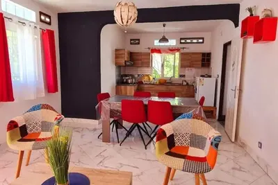 Image de Appartement F3 Ibiza terrasse piscine, coin barbecue. \nCadre calme et sécurisé
