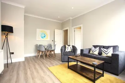 Image de Stylish 3-Bed Flat in Glasgow