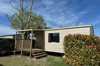 Image de Camping 3 étoiles - Piscine - ccae0ei