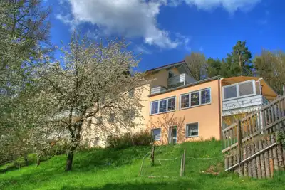 Image de Maison de groupe avec aménagement confortable