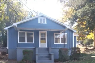 Image de Attractive 2-bedroom, 1 & 1/2 bathroom house in Grove Hill w/WiFi and Ac