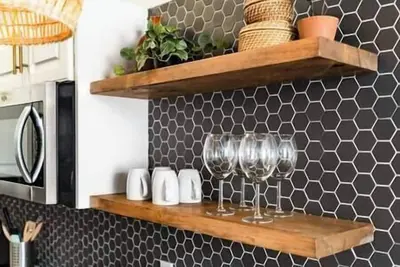 Image de The Hexagon Suite (on Ut Campus)