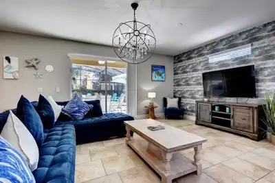 Image de Luxurious Solterra Home w/ Pool, Spa & Themed Rooms Near Attractions