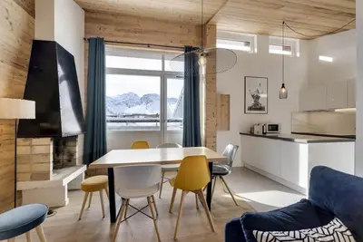 Image de 50m des commerces, 4ème étage, balcon, télévision, 50m², Tignes
