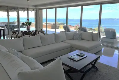 Image de Penthouse Luxury. Wow! Panoramic views of everything! BradAndJoeyRentals