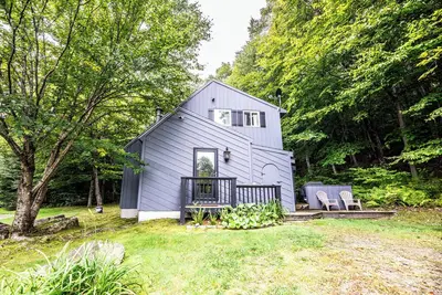 Image de Charming chalet with hot tub, ski shuttle, ski home trail