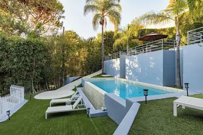 Image de Villa Lareira - Sophisticated Living in this Bird Streets Oasis