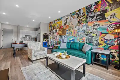 Image de Modern 1br Getaway near Broadway – Sleeps 4!