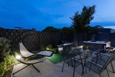 Image de Luxurious and Spacious Apartment with Hot Tub - Three Bedroom Apartment with Hot Tub