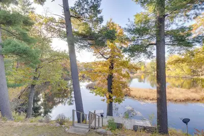 Image de Antiquing & Fishing: Riverfront Waupaca Home!