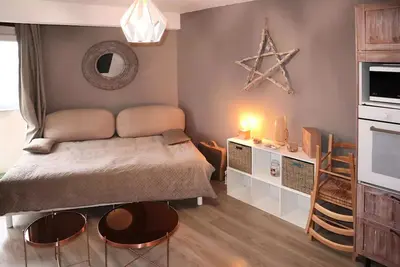 Image de TRès joli studio équipé pour 5 personnes situé dans la résidence les cembros