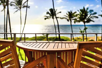 Image de Oceanfront, Split Ac unit, remodeled November 2024, king bed washer dryer unit