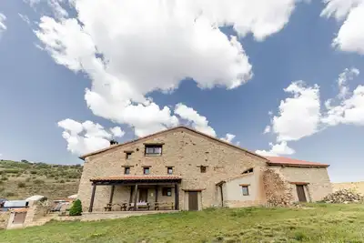 Maison de vacances 'Masía Casa Rullo' avec vue sur les montagnes, terrasse privée et Wi-Fi