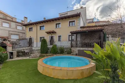 Image de Maison de campagne \"La Fontanita\" avec vue sur les montagnes, piscine privée et Wi-Fi