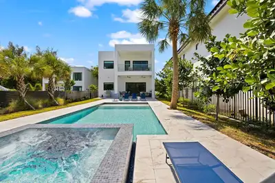 Waterfront Villa w/ Heated Pool + 60’ Dock