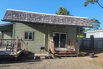 Image de Soothing beach house with WiFi in Lincoln Beach