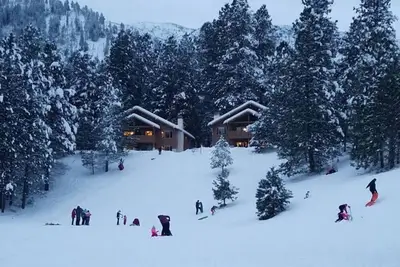 Image de Christmas in Leavenworth Dec 2026 Christmas Lights 2 Br Condo