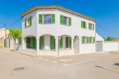Image de Villa à Vilafranca avec piscine et Bbq