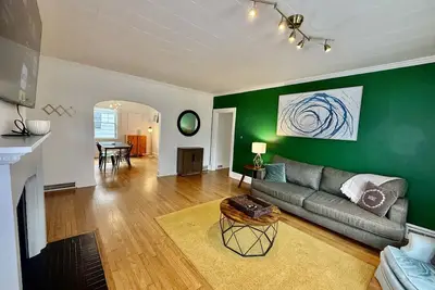 Image de Downtown | High Point Furniture Market