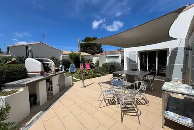 Image de La Rabouillere Maison avec grand jardin arboré