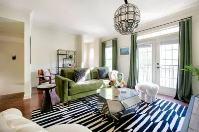 Image de Tres Chic by Minty Living