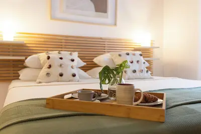 Image de 5 min walk to Tiburtina train station and tube, family friendly Nbhd, cozy house