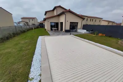 Image de Nord\/ouest de Lyon. Très belle maison de 140 avec piscine sur un terrain de 600.