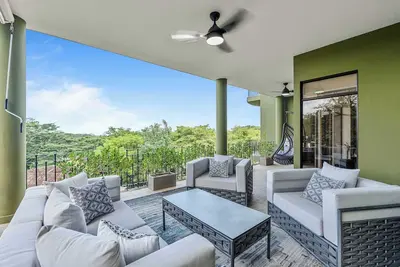 Image de Spacious Condo with Incredible Club House