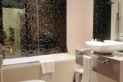 Image de CaiCai Homes Ag Tower Business Bay Dubai spacious 1bhk