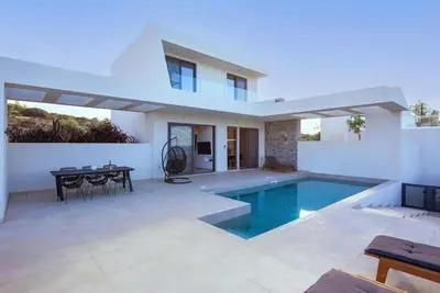 Image de Aethra Deluxe Villa with pool, 700m from Beach