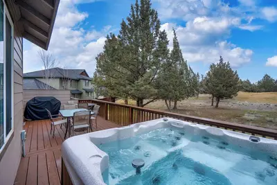 Image de Hot-Tub| 4bdr | Located in Eagle Crest Resort