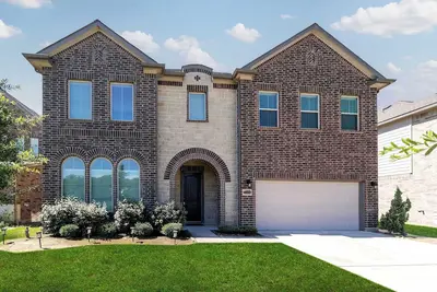 Image de Lakeview Mansion – A Chic Estate