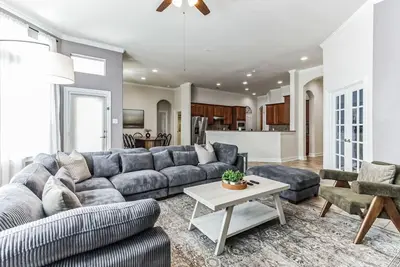 Image de Pool Volleyball Oasis |Sleeps 18