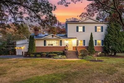 Image de Luxury Spacious Alexandria Home Minutes to Washington D. C.