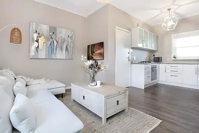 Image de Luxe 2 Bed Apartment - Walk To Beach - Wollongong