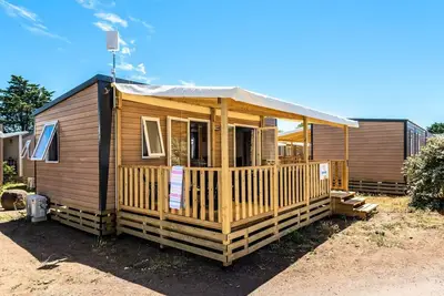 Image de Mobil-home | Premium | 2 Ch. | 4 pers. | Terrasse surélevée | A/C