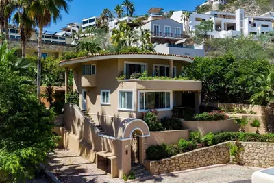 Image de Pedregal, Pool, Jacuzzi, Marina Views, 4bd, 3ba