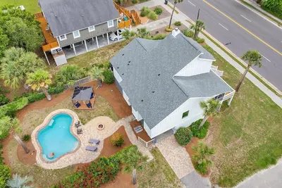 Image de Stella Maris-Beautiful Deluxe Home w/ Private Pool & Ocean Views;Across from Beach Access