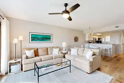 Image de Beautiful 2Bd/2. 5Ba Ocean Front Condo. Sleeps 6 - Pet Friendly.