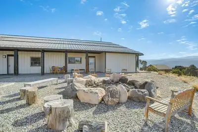 Image de Near Skiing: Mtn-View Getaway in Eagle!