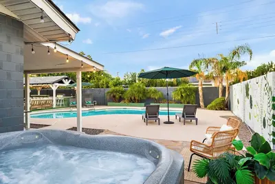 Image de The Desert Emerald: Pool, Hot Tub, Games & More