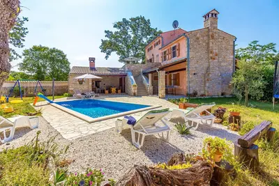 Image de Villa Boduleri for 9 people in Central Istria with private pool & children playground