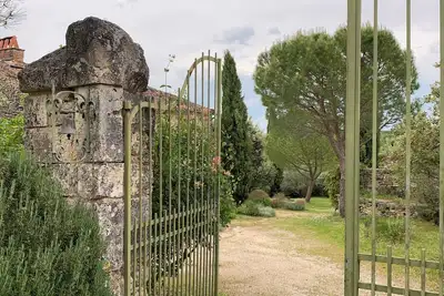 Image de La petite bergerie du Mas, cadre exceptionnel, accès piscine, nature sauvage