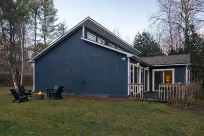 Image de Welcome to The Chestnut Ridge Cabin