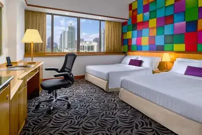 Image de Riverside Hotel Family Room 2 Queen Hotel with Gorgeous Skyline View Singapore