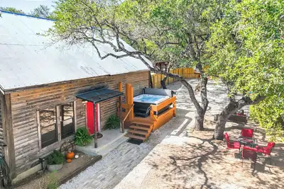 Image de Happy Hideaway I Hot tub, stargazing!